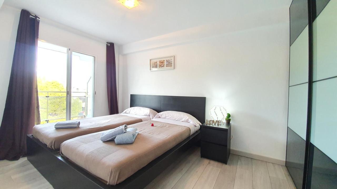 Adam'S Flat Corazon De Salou Apartment ภายนอก รูปภาพ